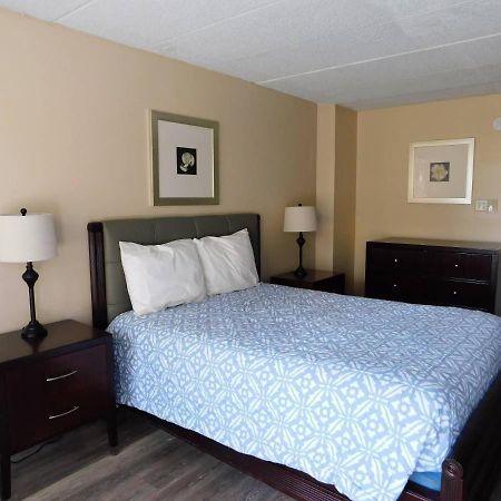 Apm Inn And Suites Уинчестер Экстерьер фото